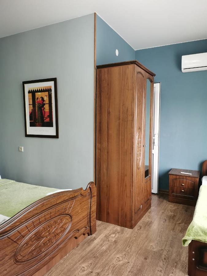 Guest House Санэль Tsandrypsh Eksteriør billede