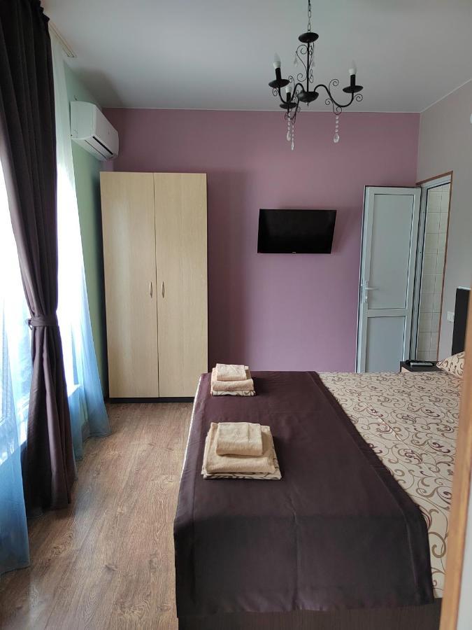 Guest House Санэль Tsandrypsh Eksteriør billede